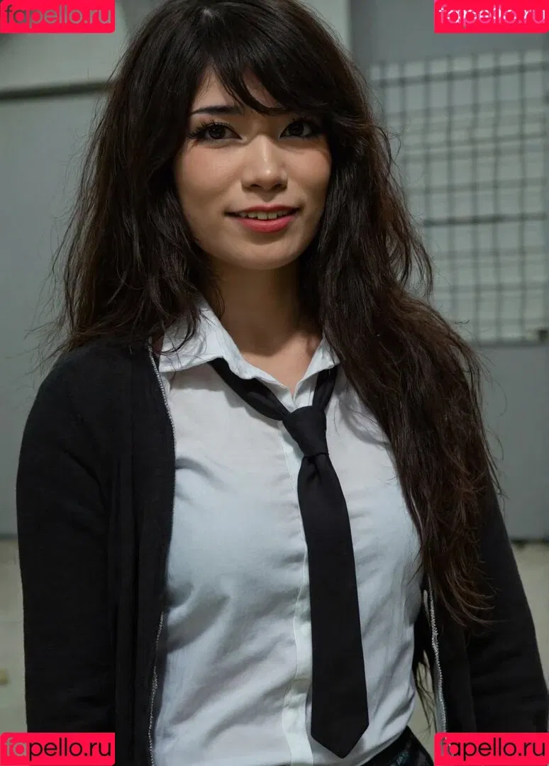 Emiru / emiru.jpg Onlyfans Photo Gallery 