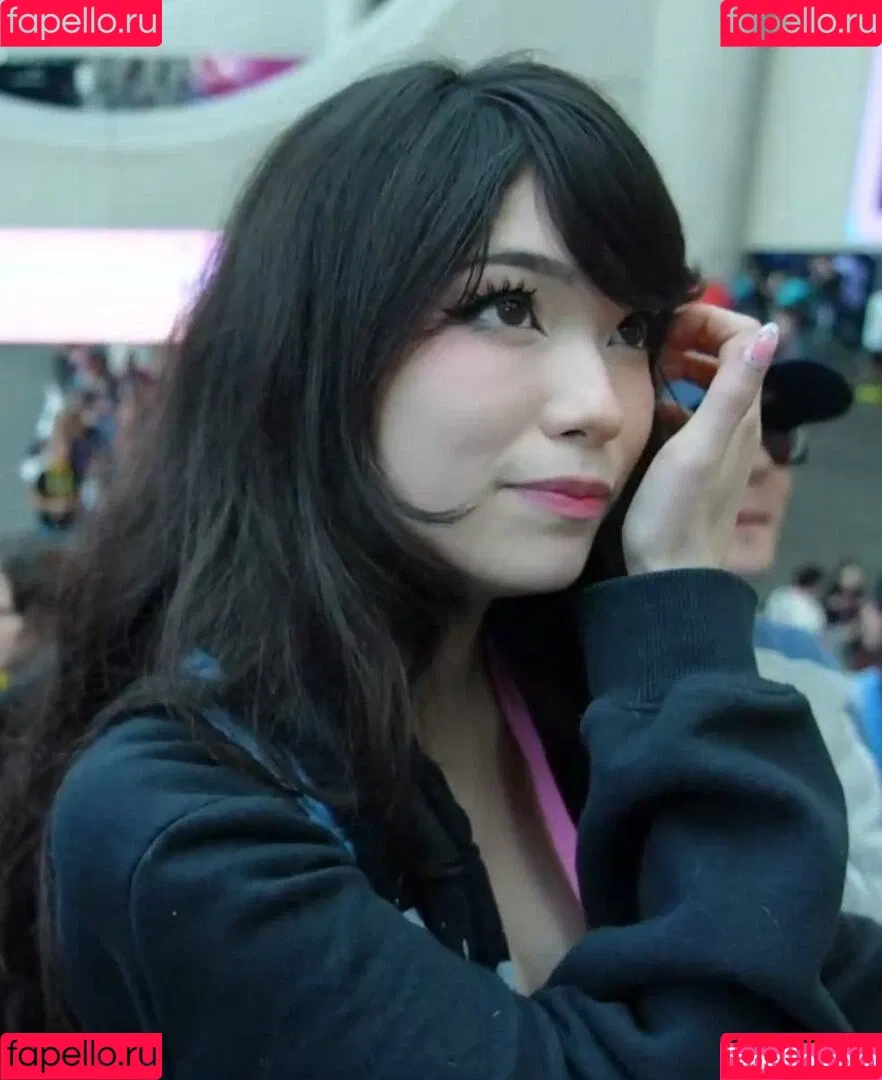 Emiru / emiru.jpg Onlyfans Photo Gallery 