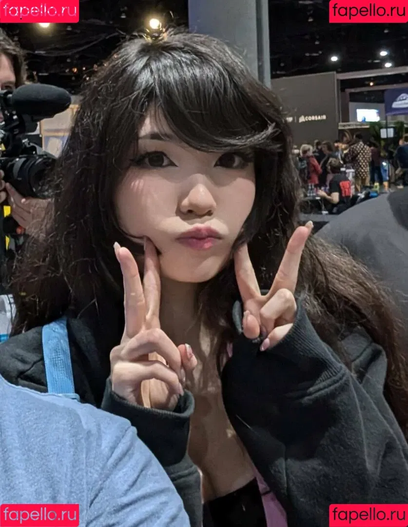 Emiru / emiru.jpg Onlyfans Photo Gallery 