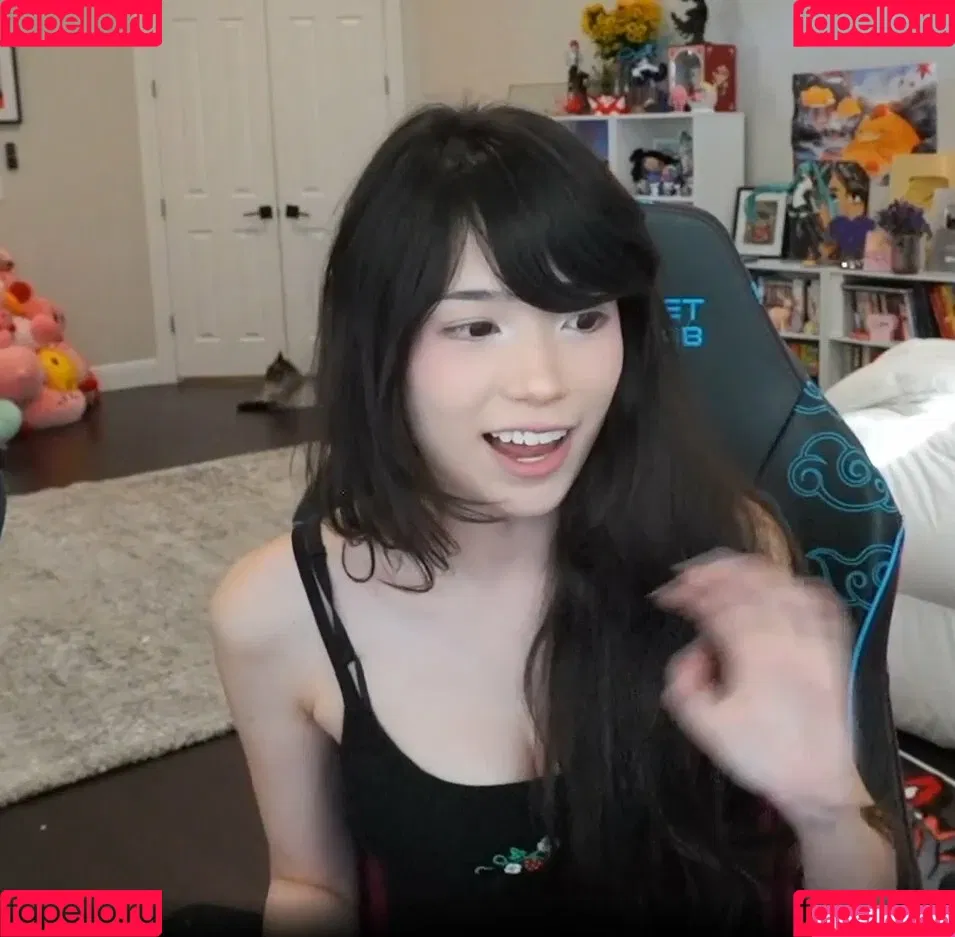 Emiru / emiru.jpg Onlyfans Photo Gallery 