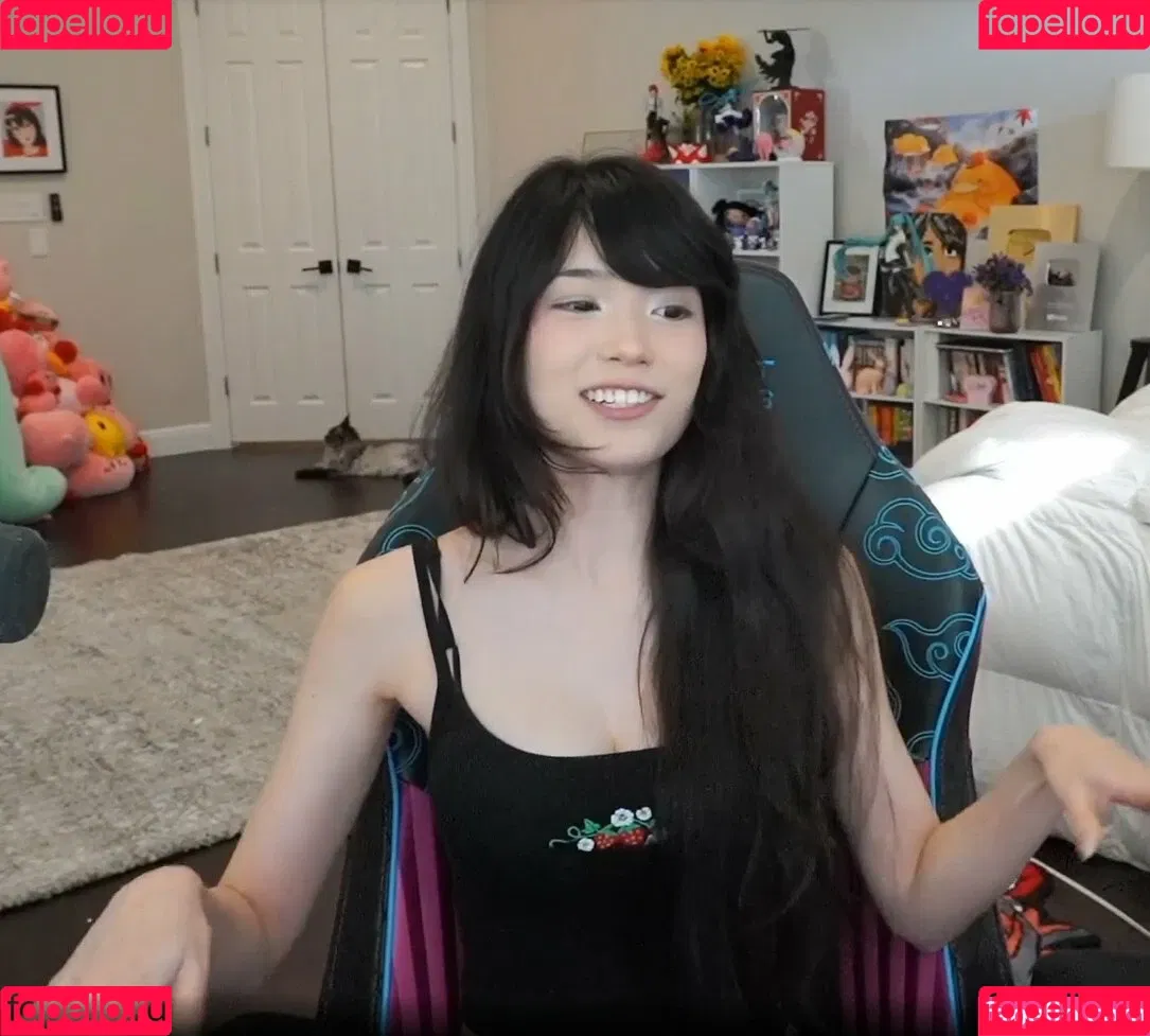 Emiru / emiru.jpg Onlyfans Photo Gallery 