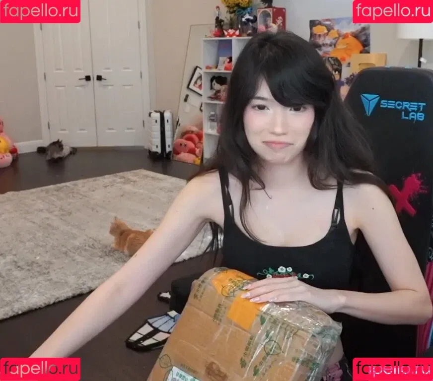Emiru / emiru.jpg Onlyfans Photo Gallery 