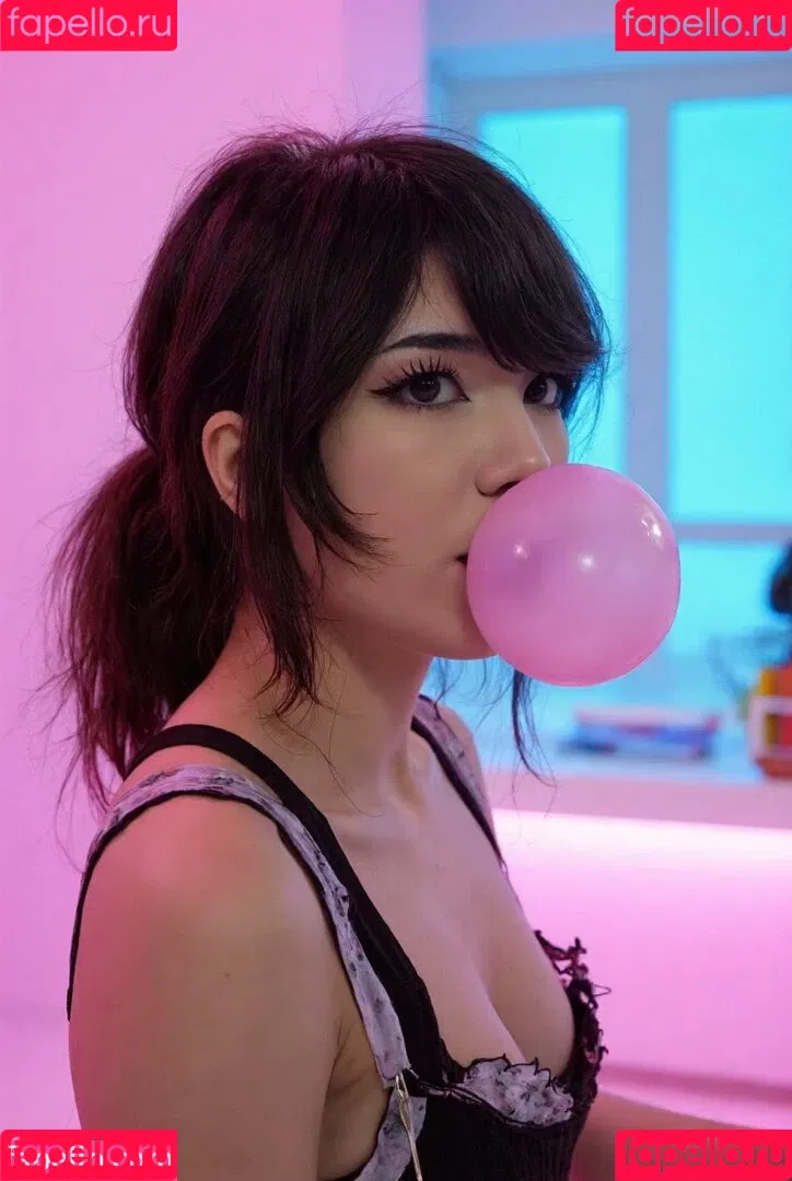 Emiru / emiru.jpg Onlyfans Photo Gallery 