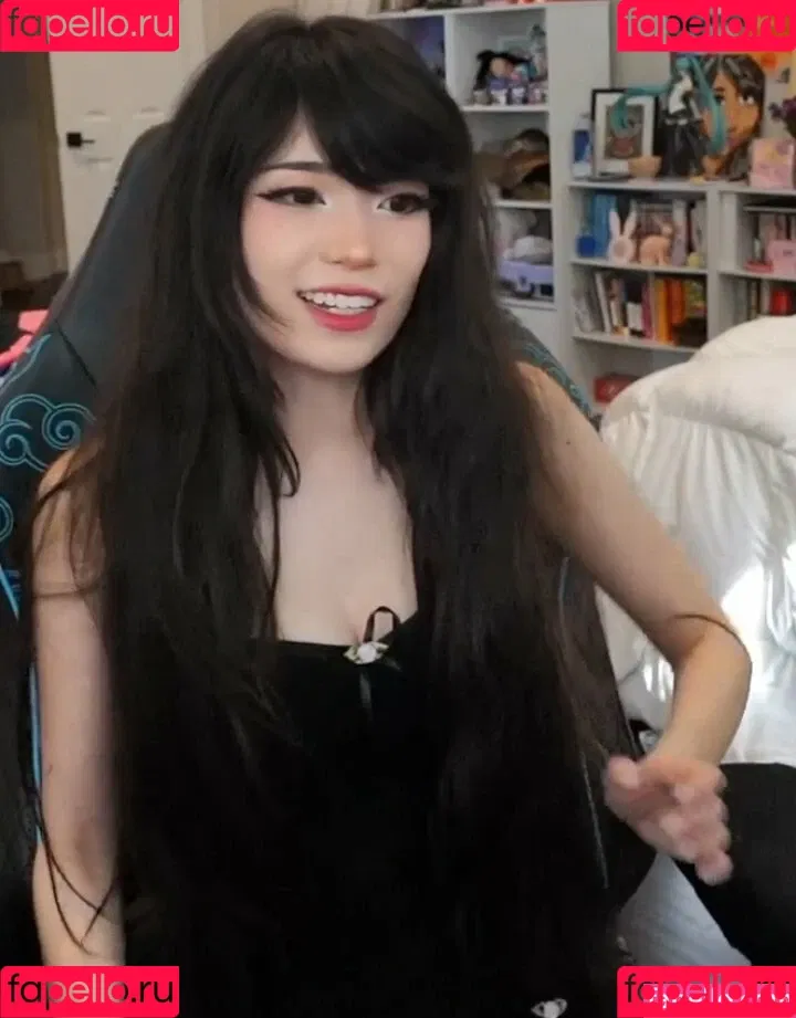 Emiru / emiru.jpg Onlyfans Photo Gallery 