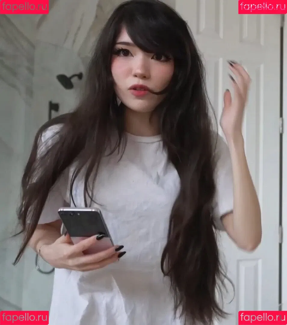 Emiru / emiru.jpg Onlyfans Photo Gallery 