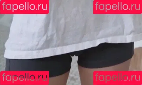Emiru / emiru.jpg Onlyfans Photo Gallery 