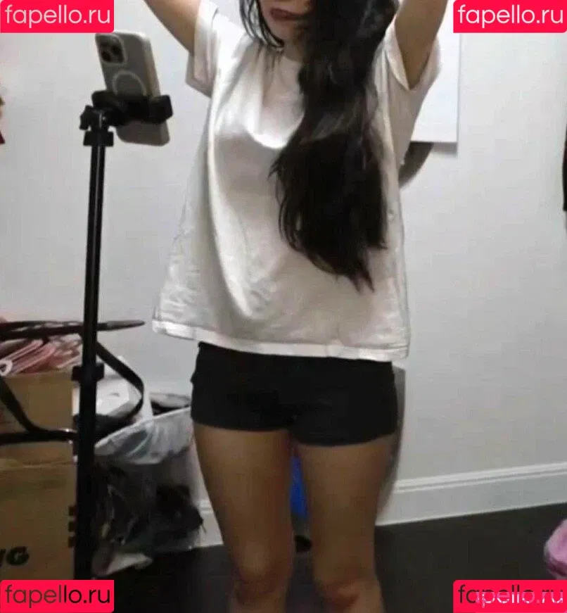 Emiru / emiru.jpg Onlyfans Photo Gallery 