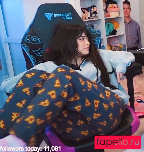 Emiru Nude Onlyfans Photo 37
