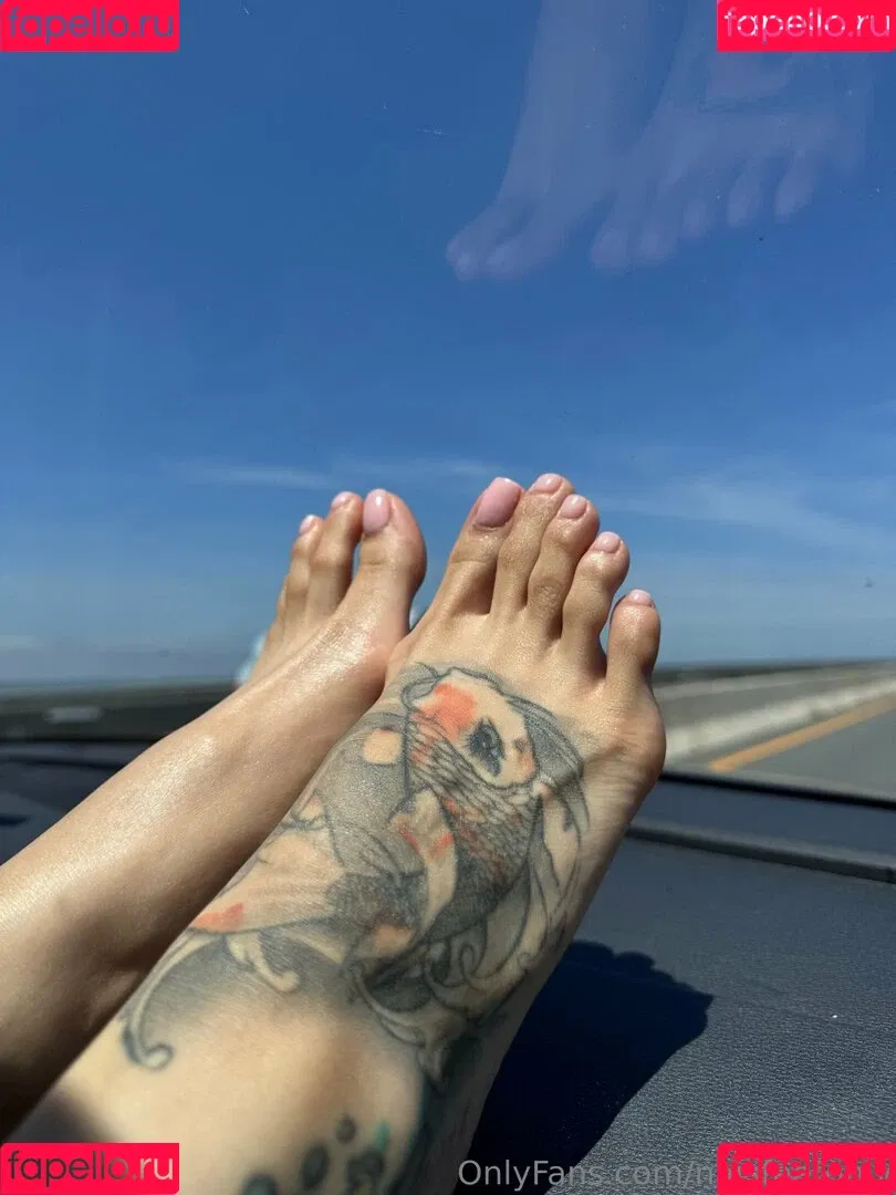 naisfeetonly Onlyfans Photo Gallery 