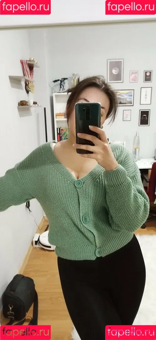 kanchhi / kanchhicat Onlyfans Photo Gallery 