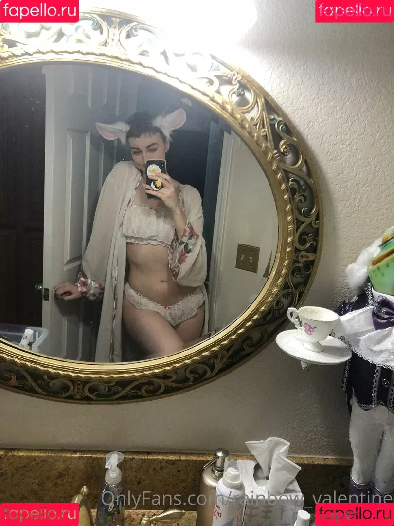 rainbow_valentine / rainbowvalentinelemur Onlyfans Photo Gallery 
