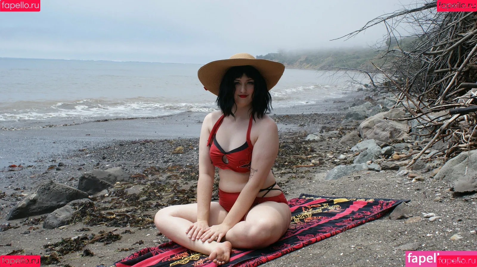 rainbow_valentine / rainbowvalentinelemur Onlyfans Photo Gallery 