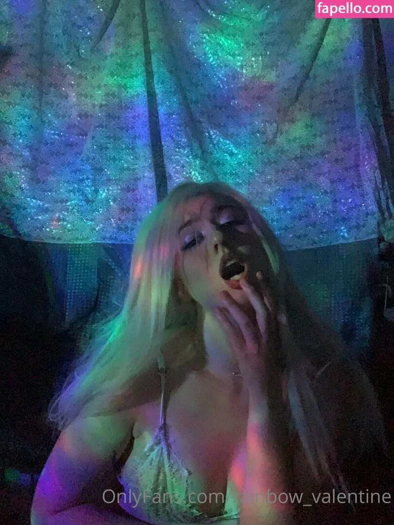 rainbow_valentine / rainbowvalentinelemur Onlyfans Photo Gallery 