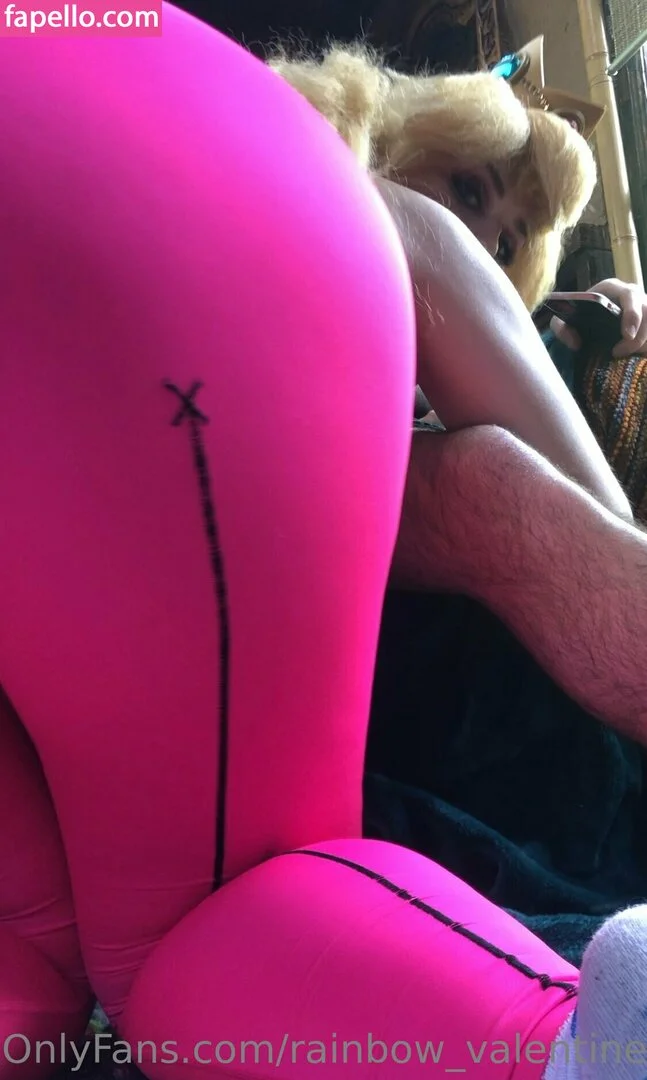 rainbow_valentine / rainbowvalentinelemur Onlyfans Photo Gallery 