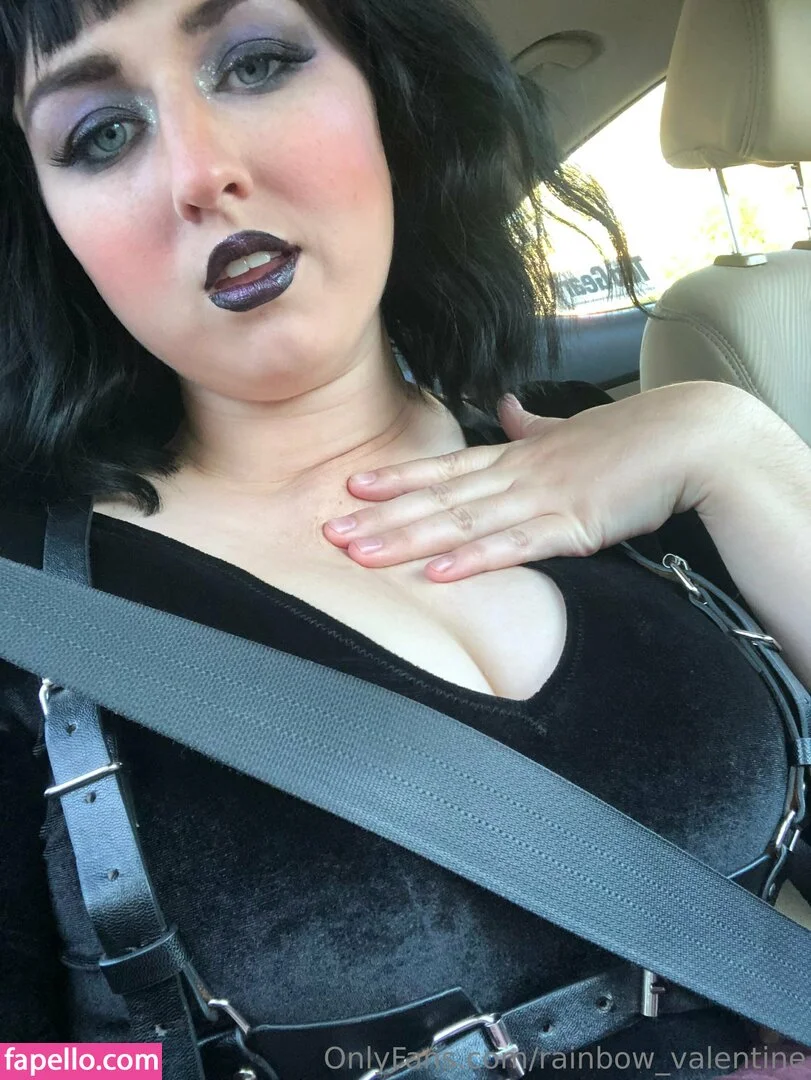 rainbow_valentine / rainbowvalentinelemur Onlyfans Photo Gallery 