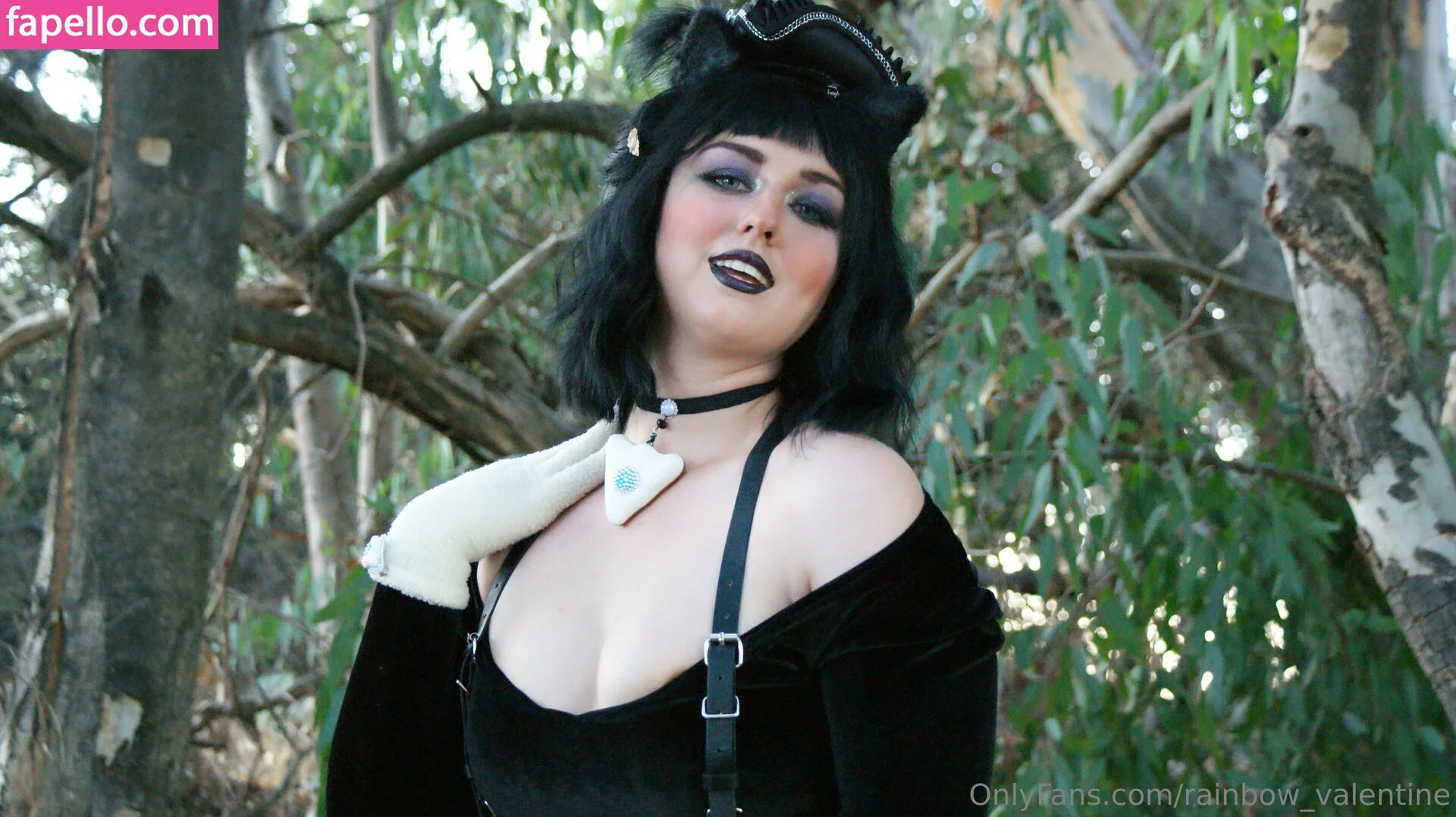 rainbow_valentine / rainbowvalentinelemur Onlyfans Photo Gallery 