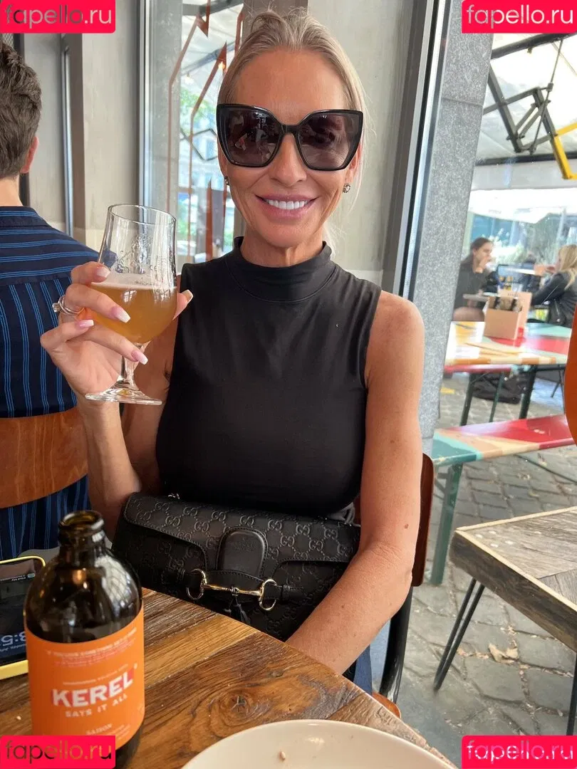 Emma Starr / emma_starr / https: / milf_emma Onlyfans Photo Gallery 