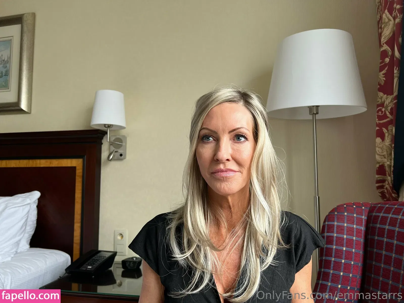 Emma Starr / emma_starr / https: / milf_emma Onlyfans Photo Gallery 