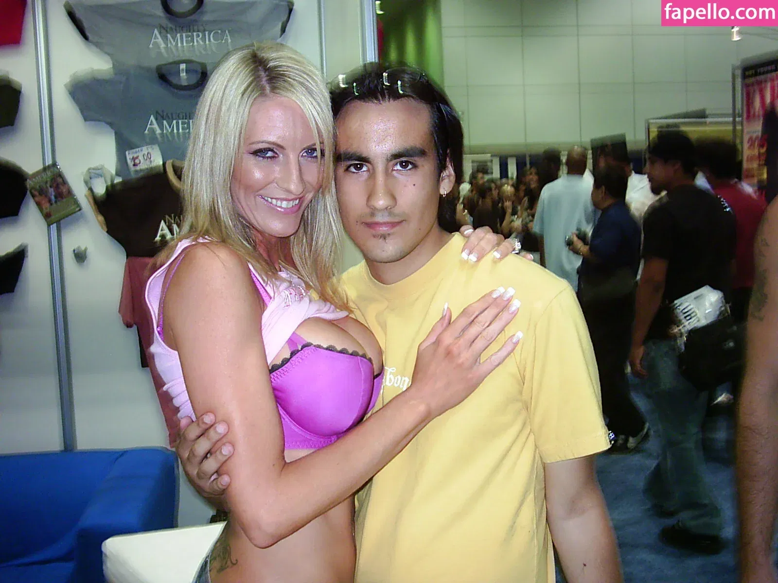 Emma Starr / emma_starr / https: / milf_emma Onlyfans Photo Gallery 