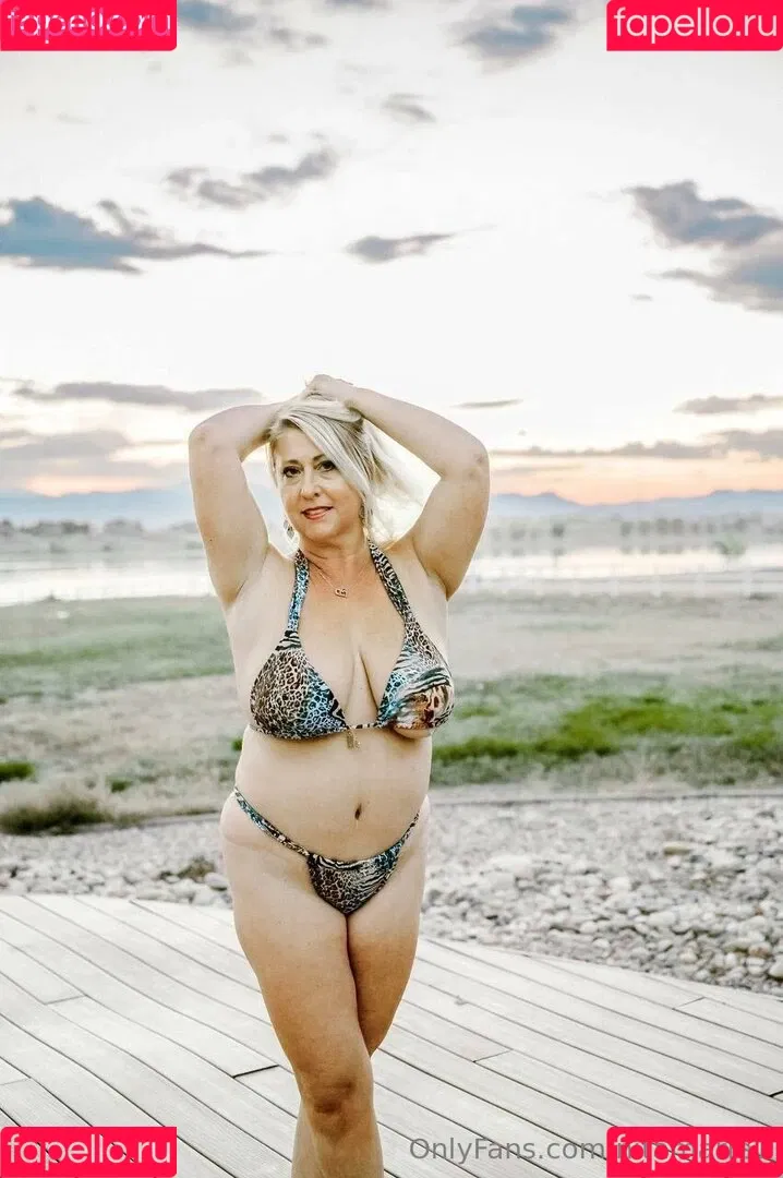 nita_mariee / nitamarie1 Onlyfans Photo Gallery 