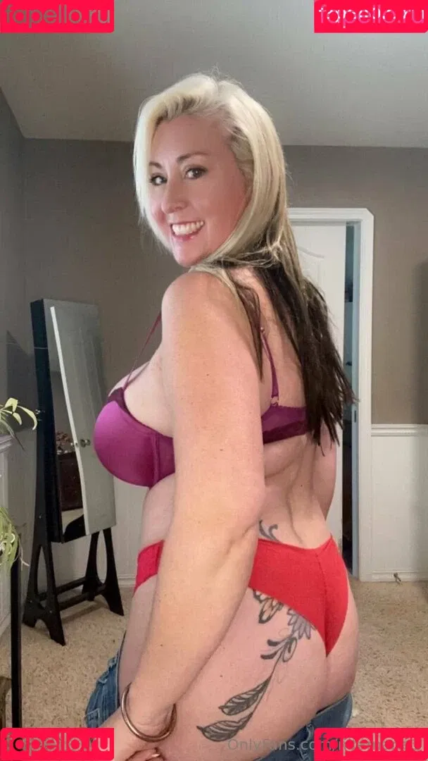 nita_mariee / nitamarie1 Onlyfans Photo Gallery 