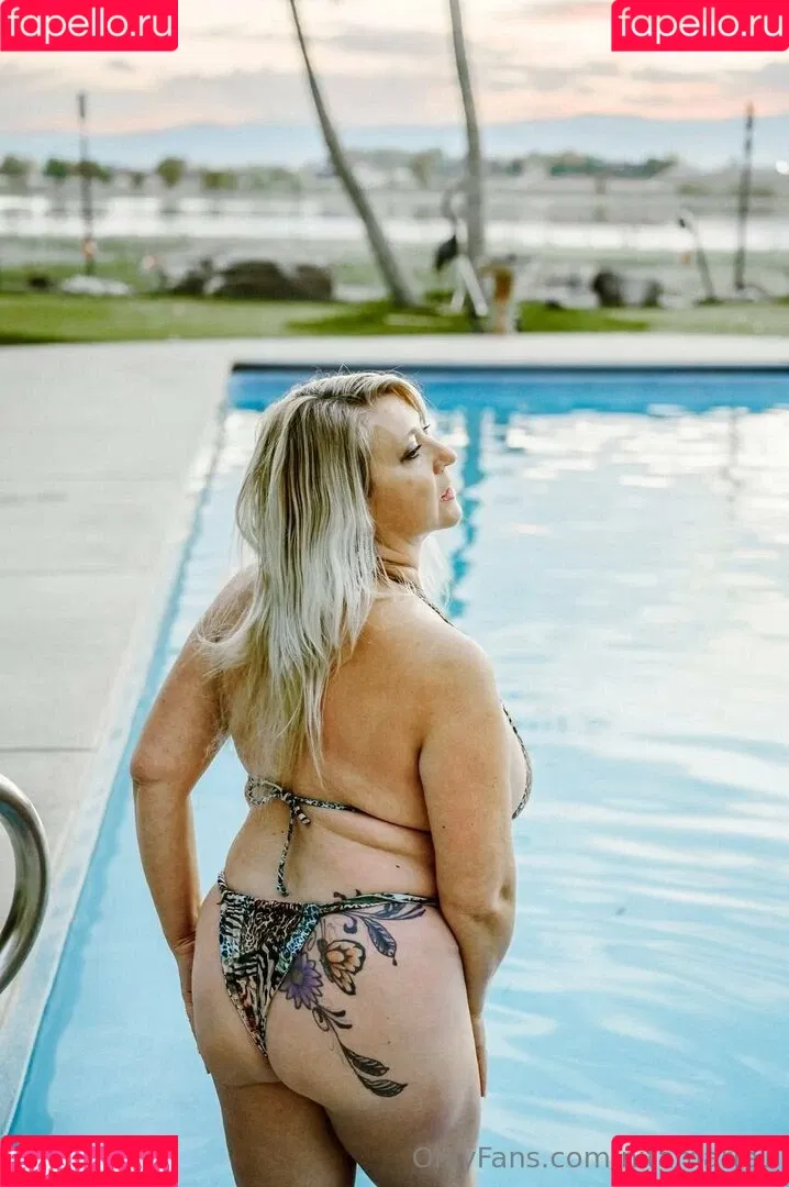 nita_mariee / nitamarie1 Onlyfans Photo Gallery 