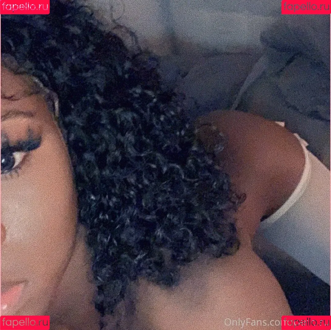 Vanniall / vannialll Onlyfans Photo Gallery 