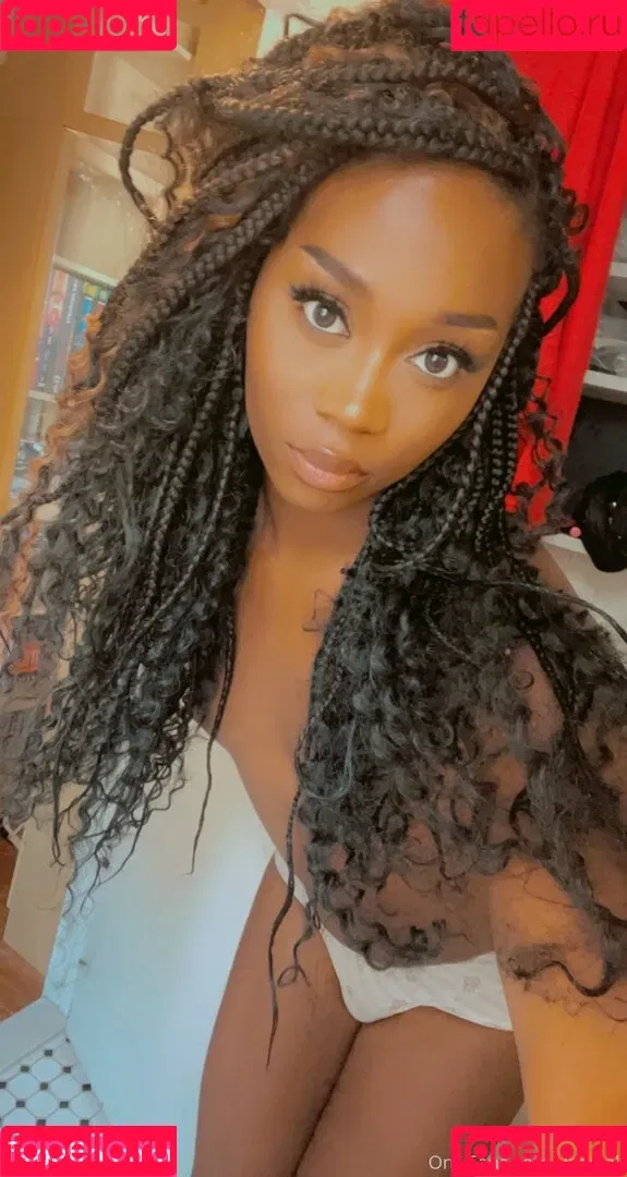 Vanniall / vannialll Onlyfans Photo Gallery 