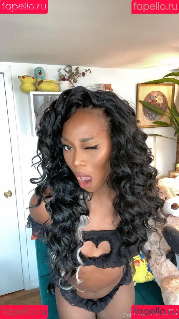 Vanniall / vannialll Onlyfans Photo Gallery 
