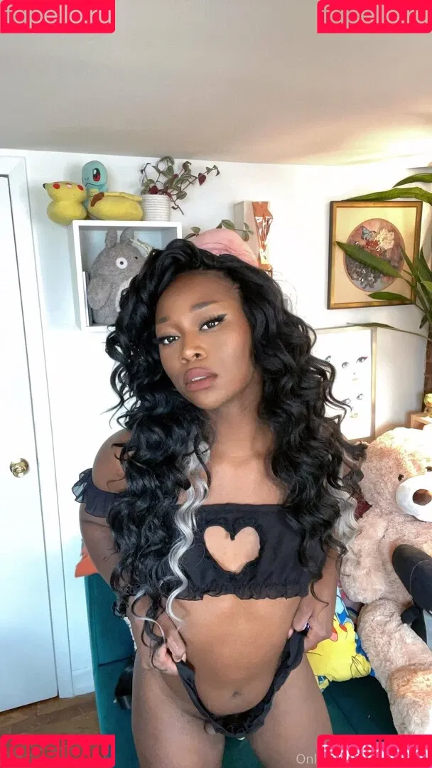 Vanniall / vannialll Onlyfans Photo Gallery 