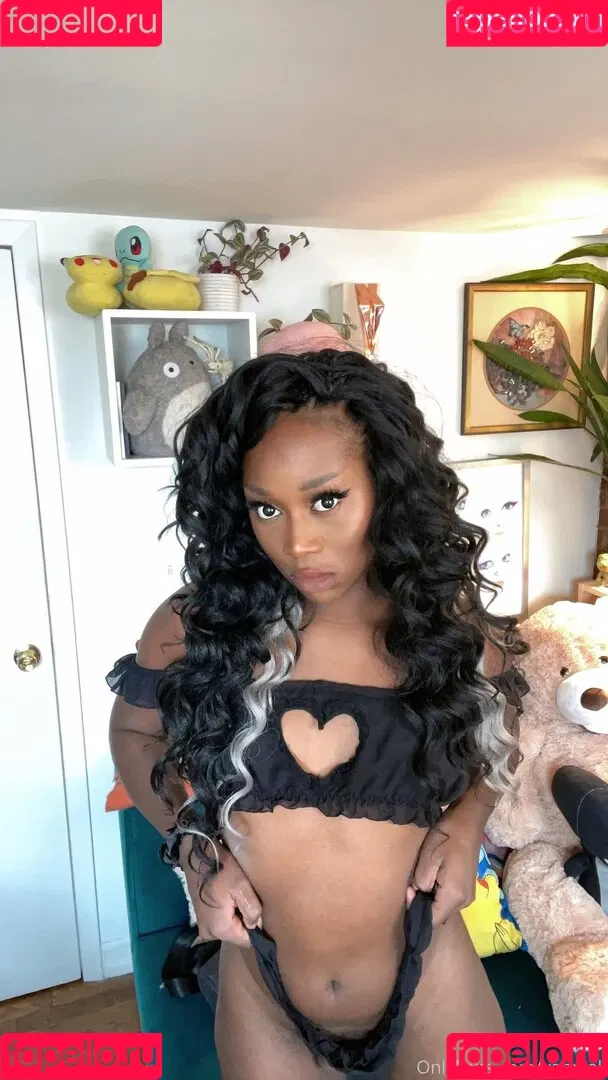 Vanniall / vannialll Onlyfans Photo Gallery 
