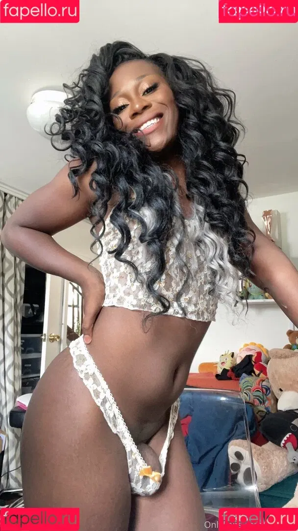 Vanniall / vannialll Onlyfans Photo Gallery 