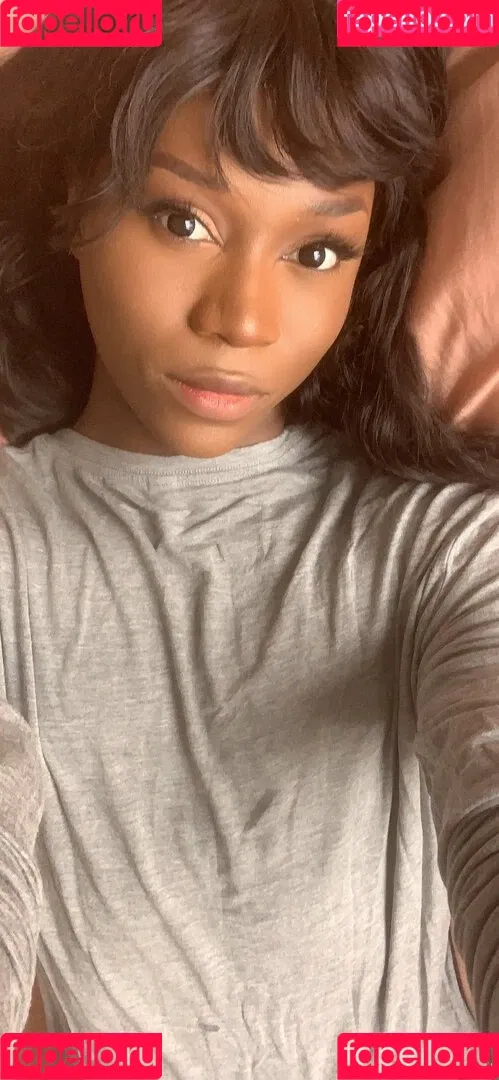 Vanniall / vannialll Onlyfans Photo Gallery 