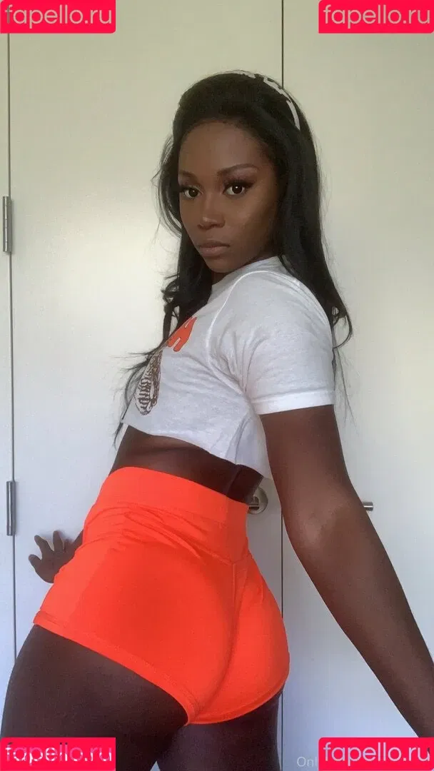 Vanniall / vannialll Onlyfans Photo Gallery 