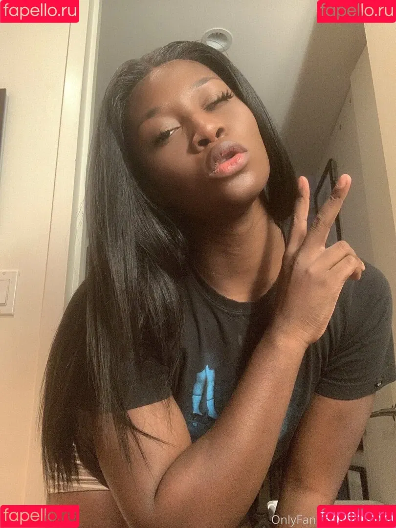 Vanniall / vannialll Onlyfans Photo Gallery 