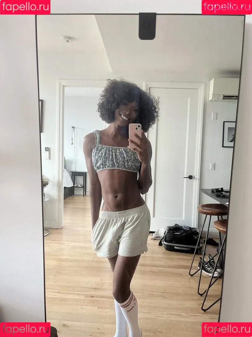 Vanniall / vannialll Onlyfans Photo Gallery 