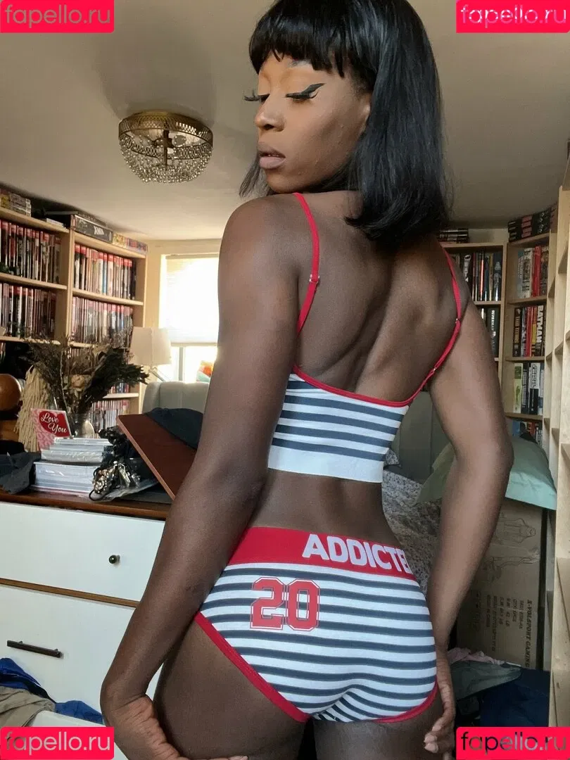 Vanniall / vannialll Onlyfans Photo Gallery 