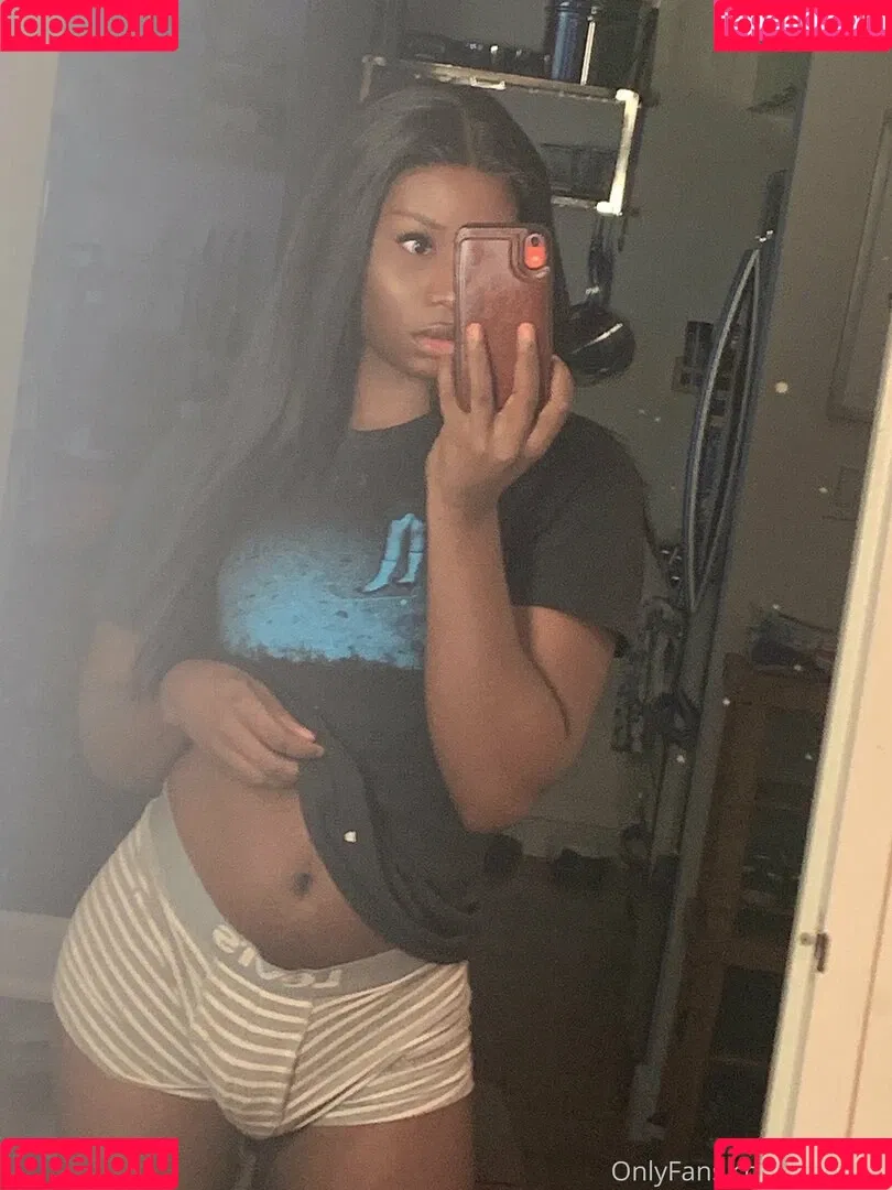 Vanniall / vannialll Onlyfans Photo Gallery 