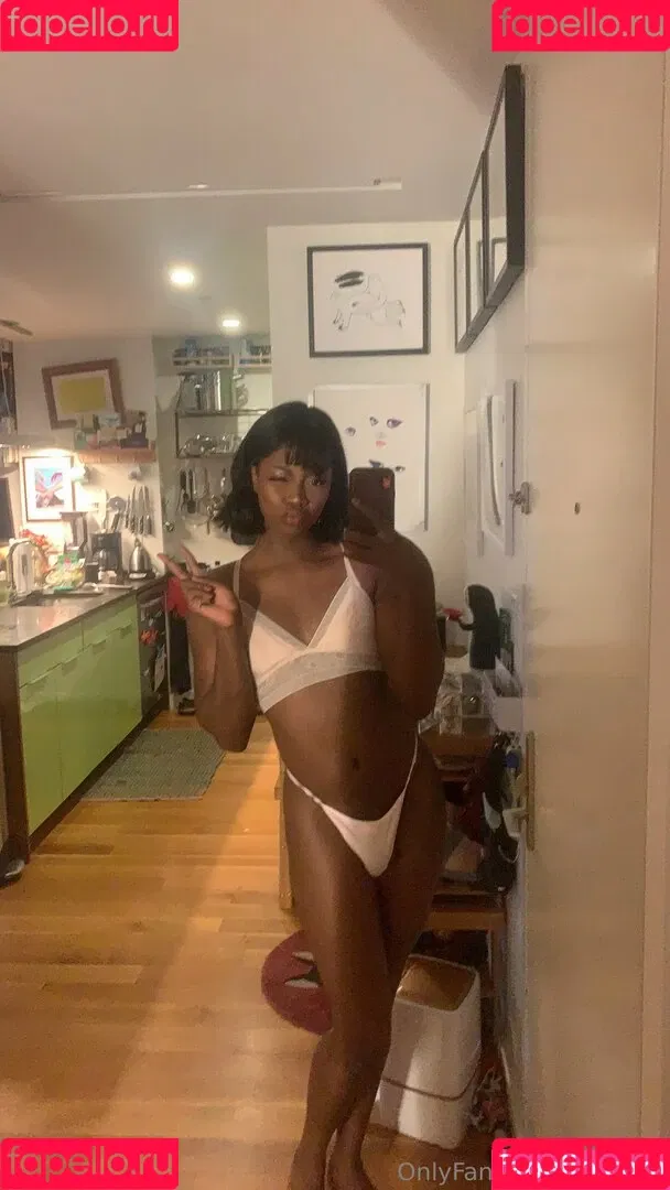 Vanniall / vannialll Onlyfans Photo Gallery 