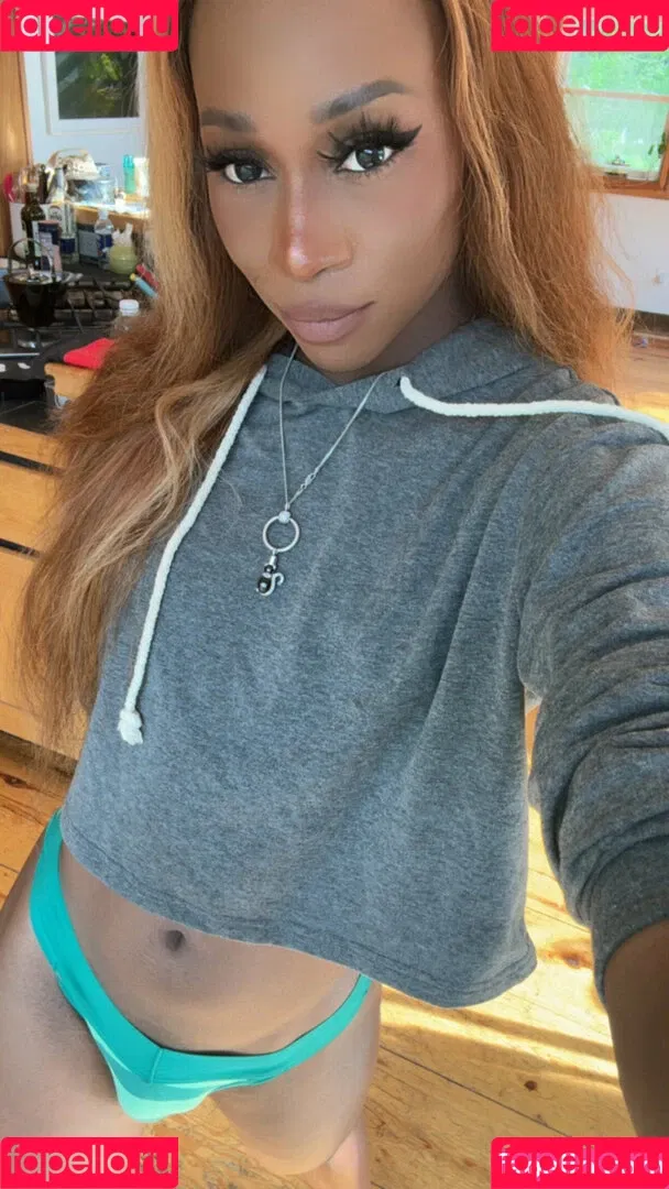 Vanniall / vannialll Onlyfans Photo Gallery 