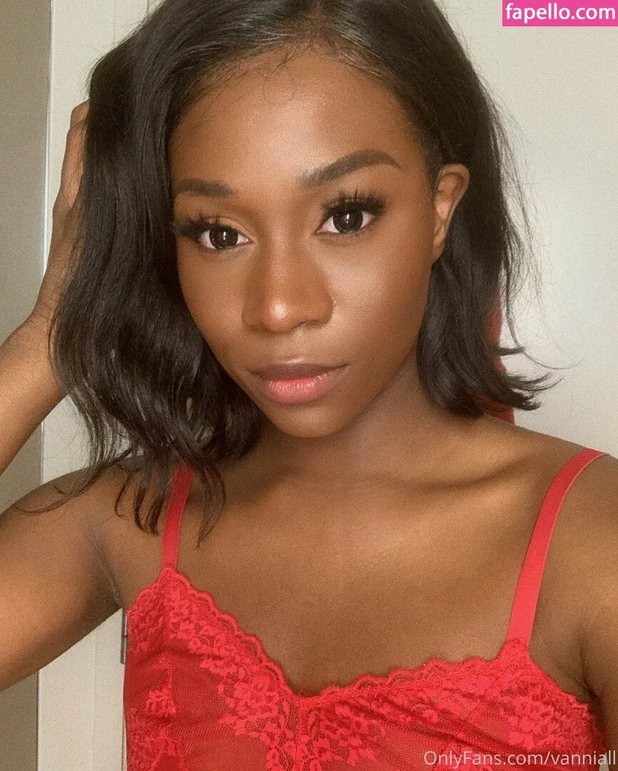 Vanniall / vannialll Onlyfans Photo Gallery 