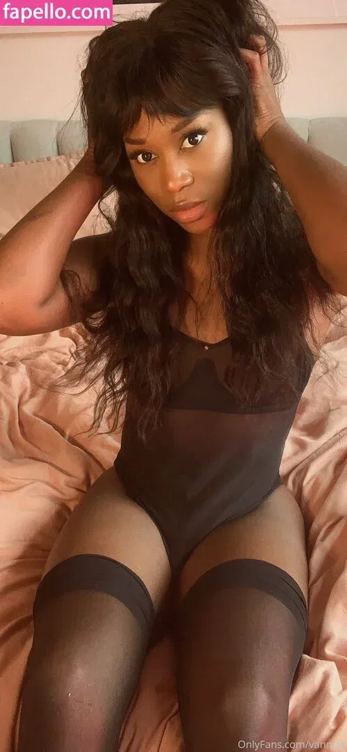 Vanniall / vannialll Onlyfans Photo Gallery 