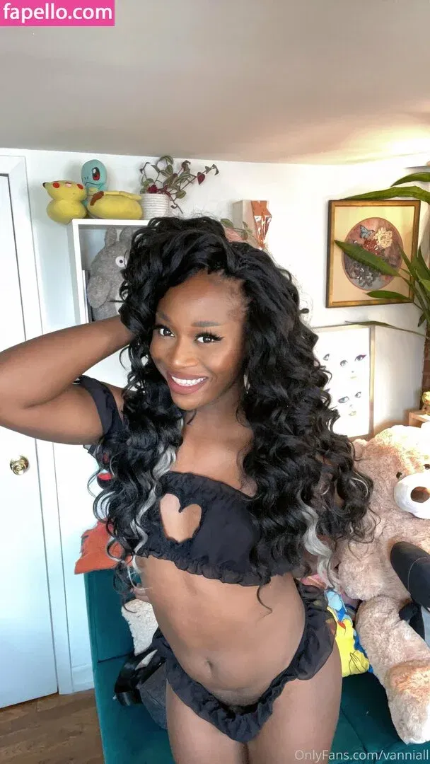 Vanniall / vannialll Onlyfans Photo Gallery 