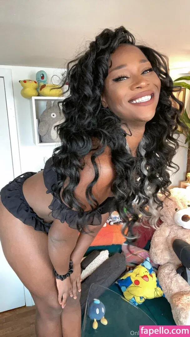 Vanniall / vannialll Onlyfans Photo Gallery 