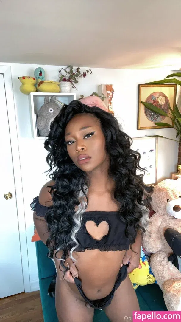 Vanniall / vannialll Onlyfans Photo Gallery 