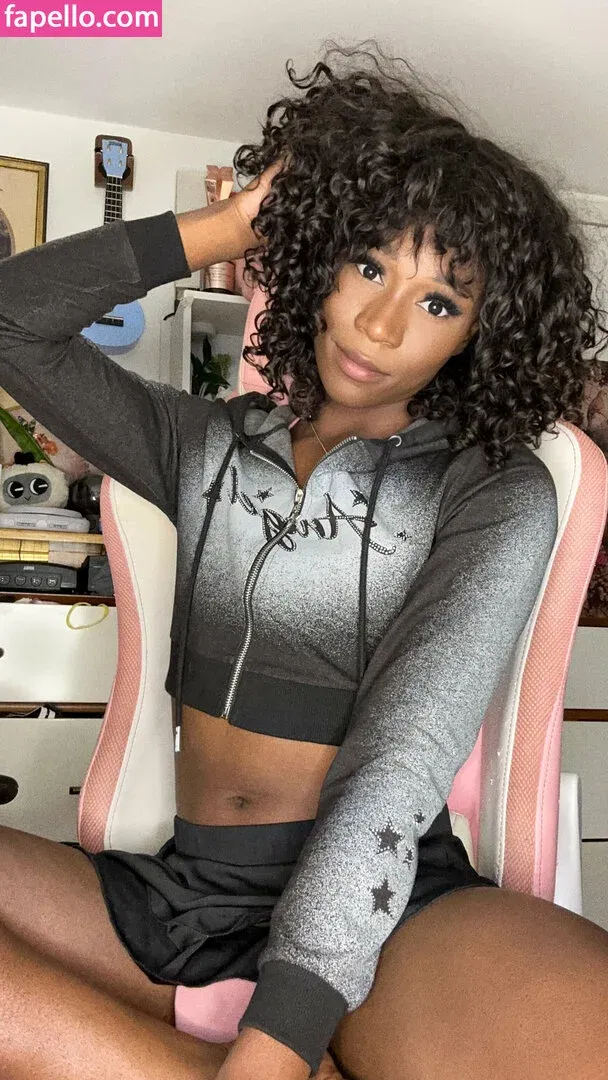 Vanniall / vannialll Onlyfans Photo Gallery 