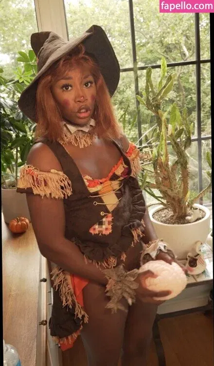 Vanniall / vannialll Onlyfans Photo Gallery 