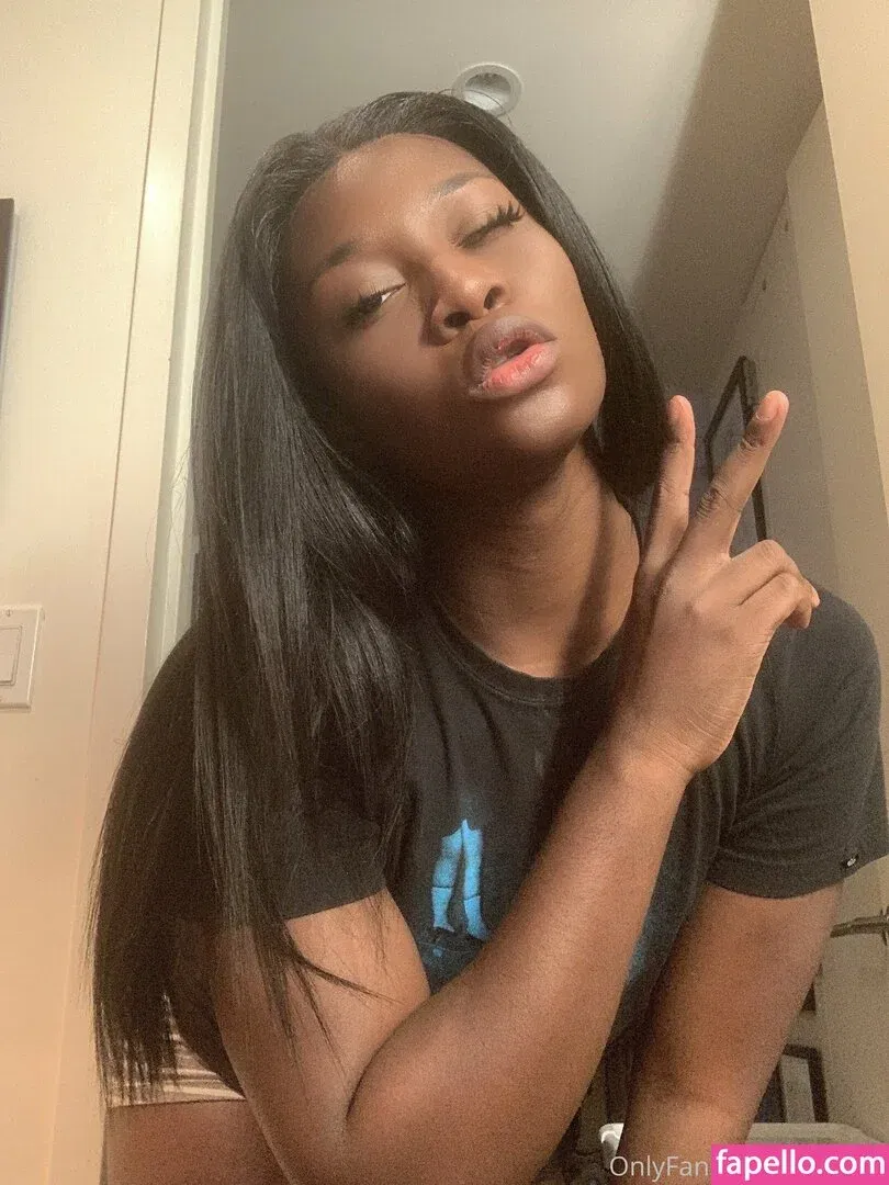 Vanniall / vannialll Onlyfans Photo Gallery 