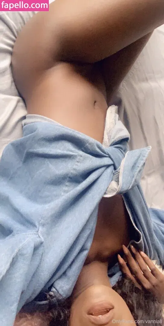 Vanniall / vannialll Onlyfans Photo Gallery 
