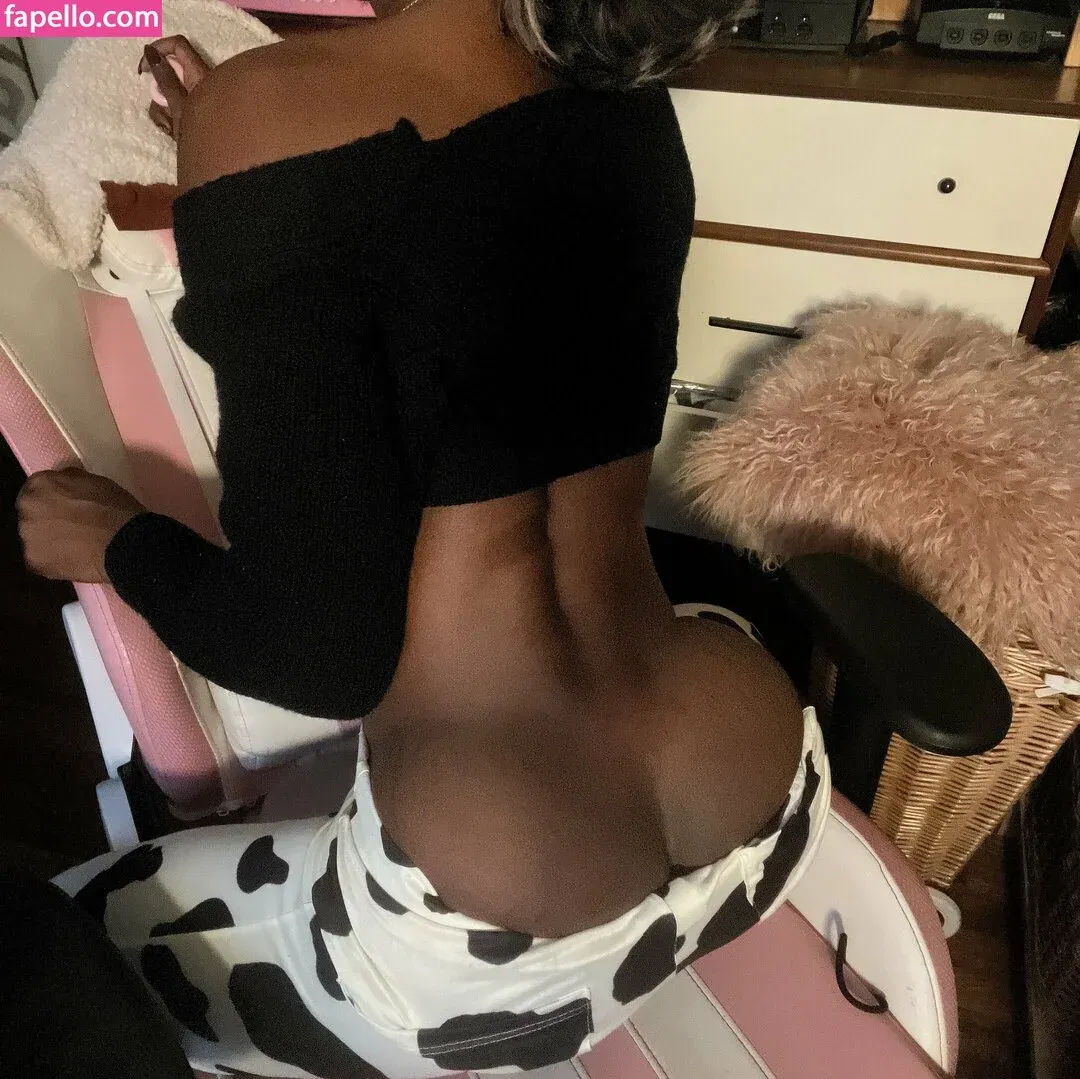 Vanniall / vannialll Onlyfans Photo Gallery 